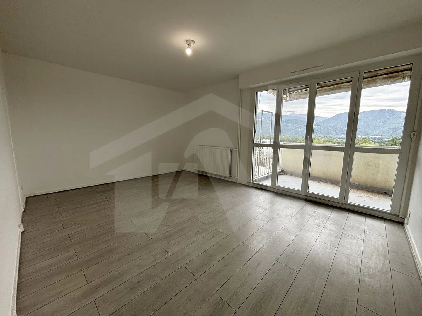 Appartement à louer, 78m², Meylan