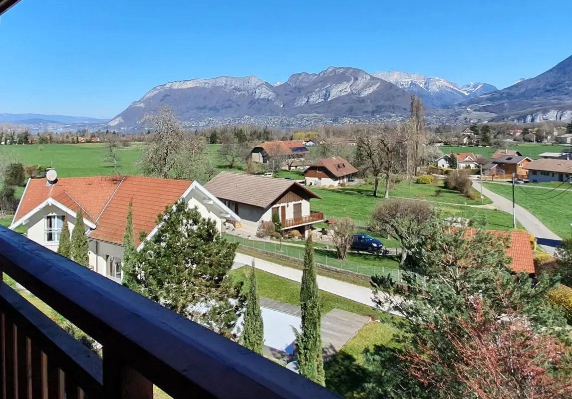 Appartement à louer, 85m², Saint-Jorioz