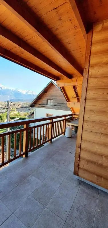Appartement à louer, 85m², Saint-Jorioz