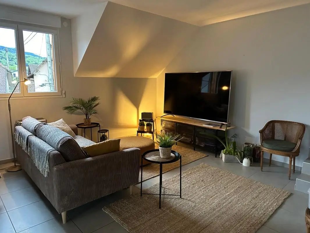 Appartement à louer, 85m², Saint-Jorioz