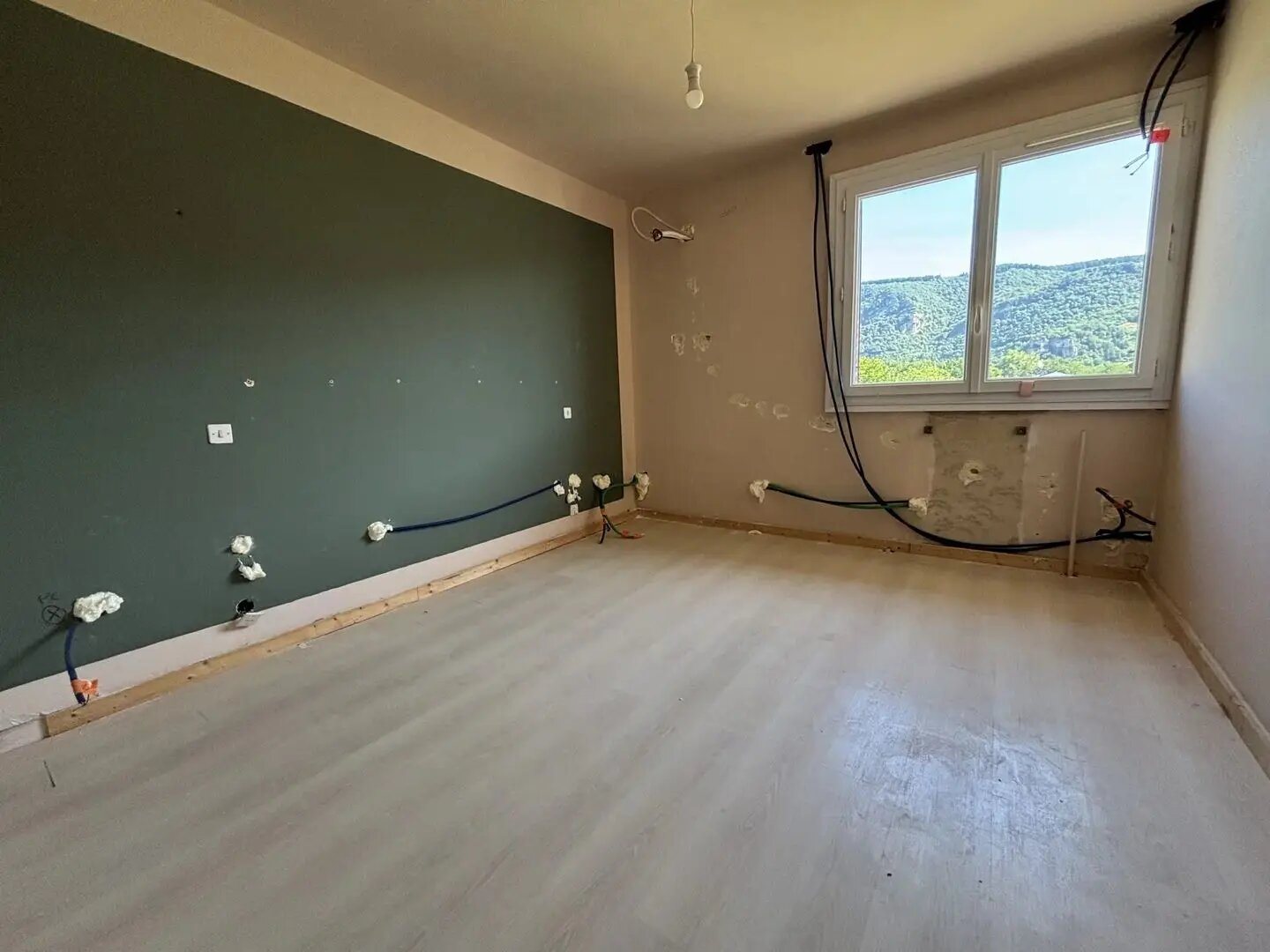 Maison à vendre, 83m², Vertrieu