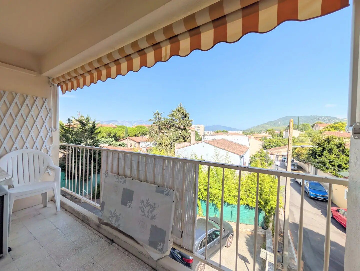 Appartement à vendre, 93m², Aubagne