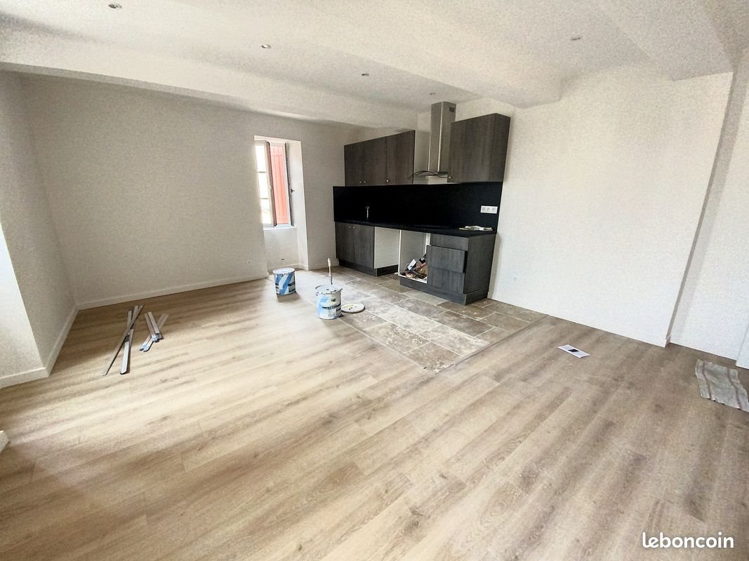 Appartement à louer, 50m², Orange