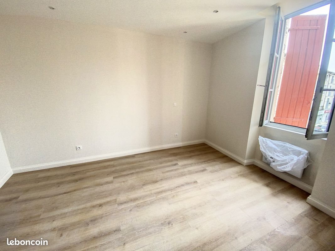 Appartement à louer, 50m², Orange