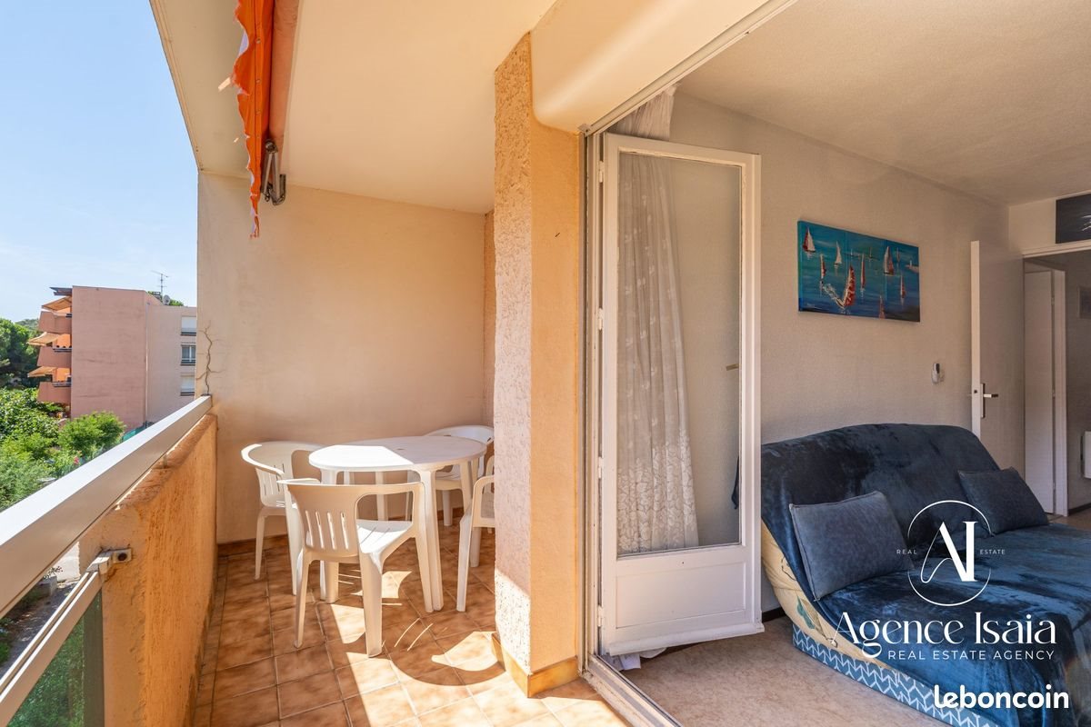 Appartement à vendre, 29m², Bormes-les-Mimosas