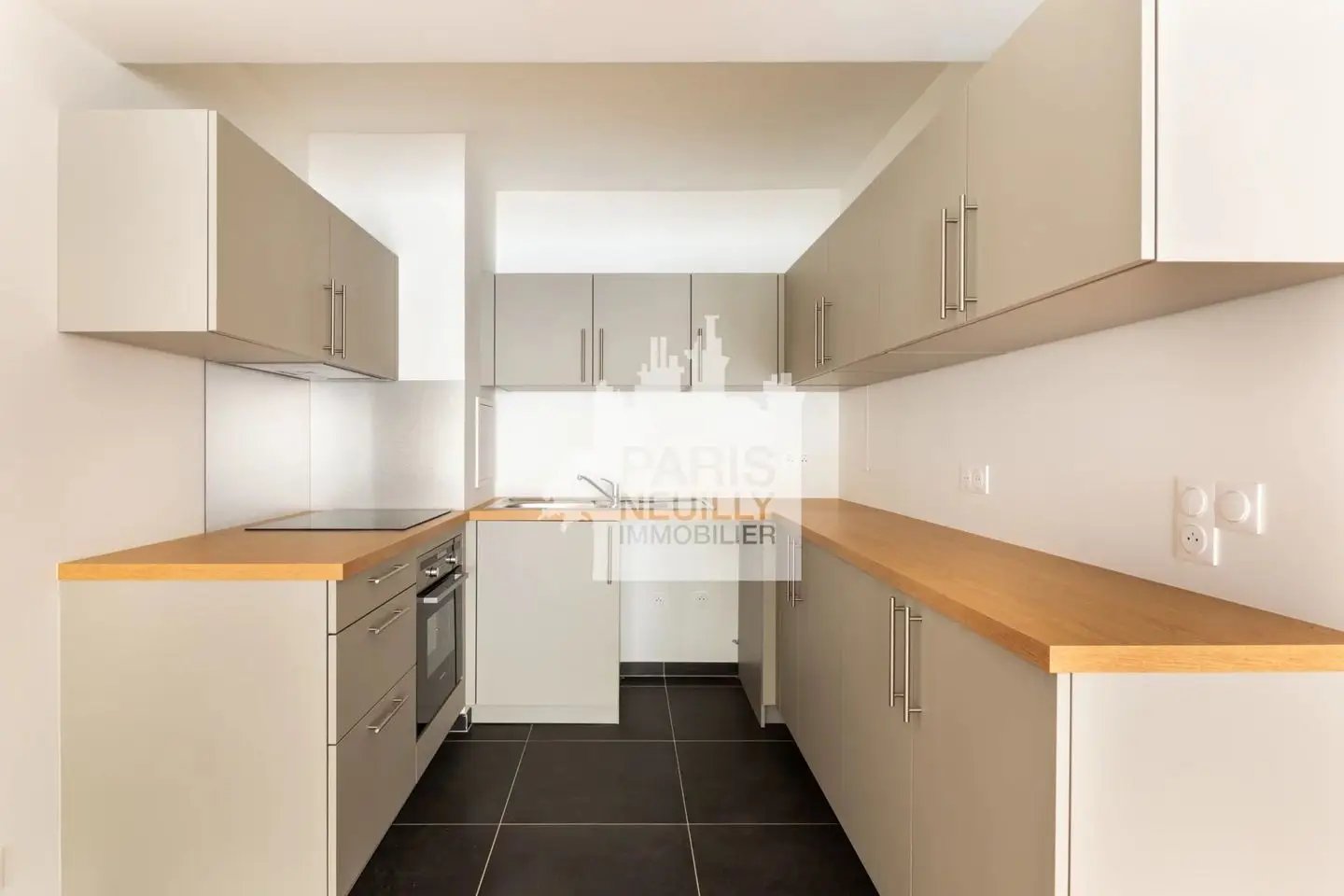 Appartement à louer, 70m², Clichy