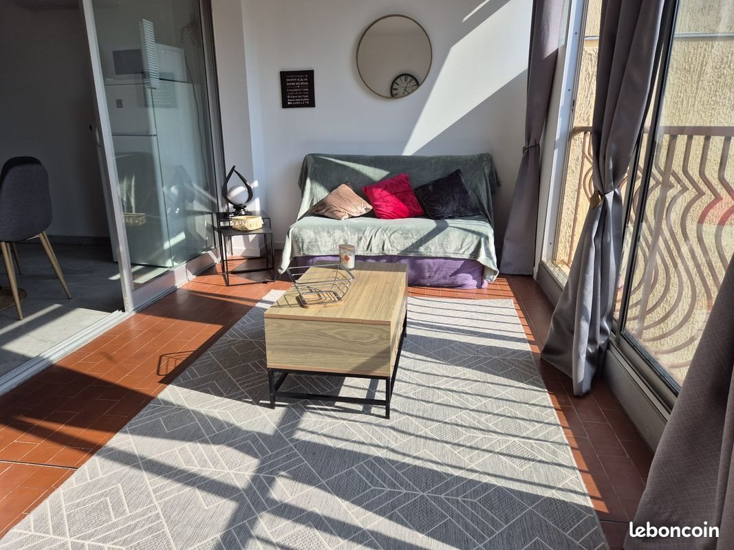 Appartement à louer, 25m², Saint-Cyr-sur-Mer