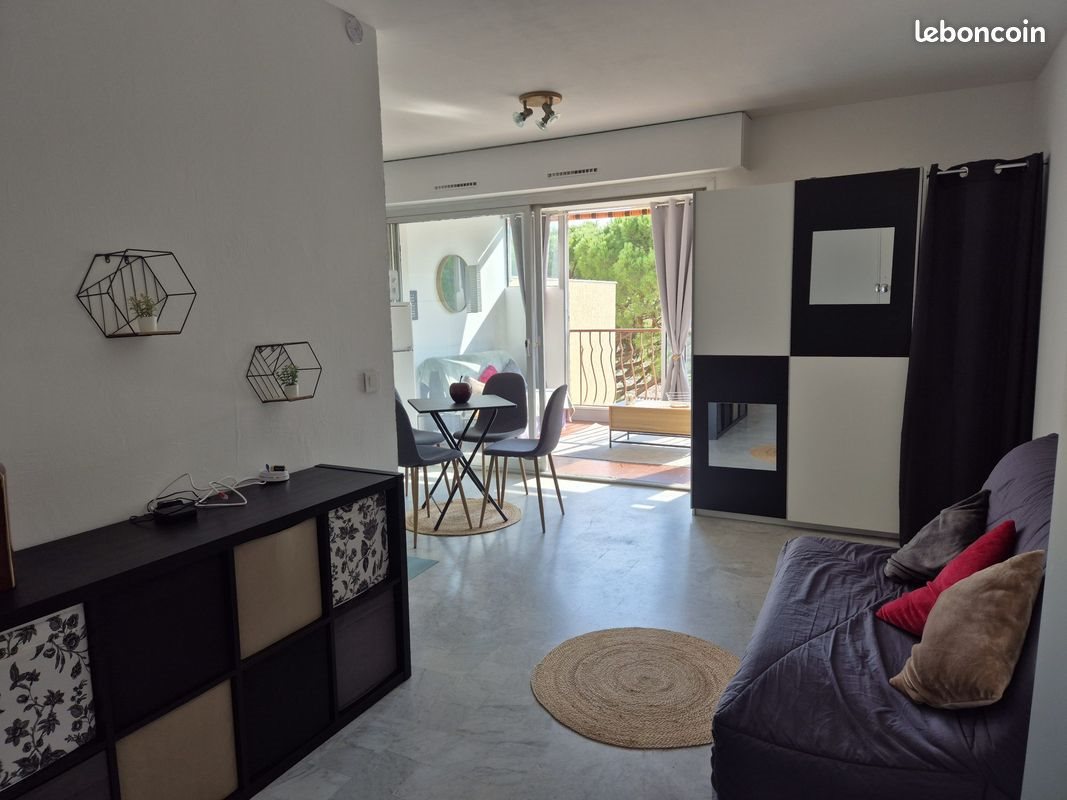 Appartement à louer, 25m², Saint-Cyr-sur-Mer