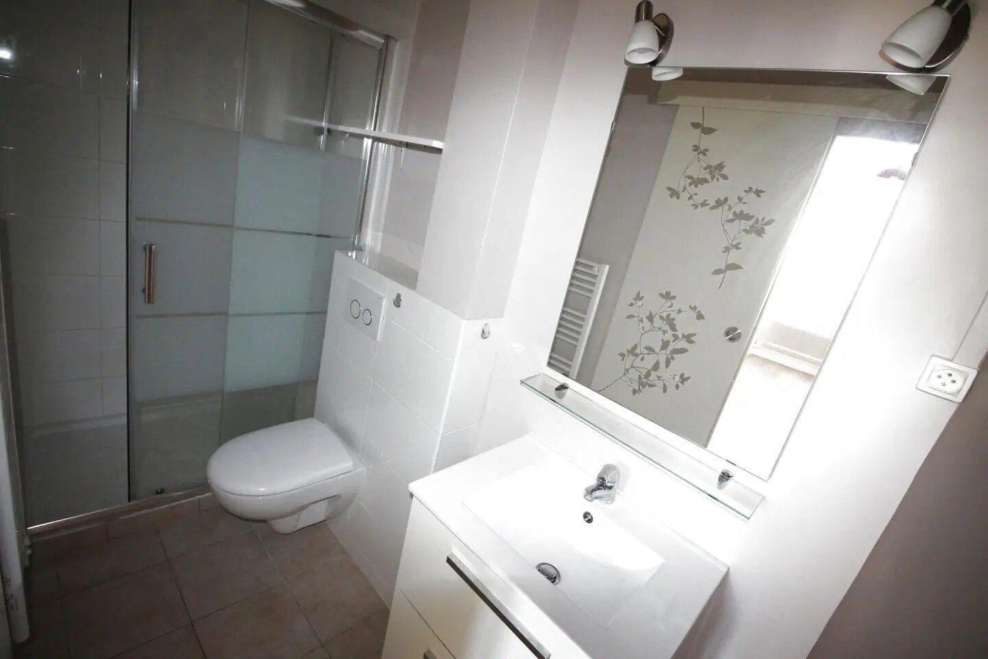 Appartement à louer, 25m², Gémenos