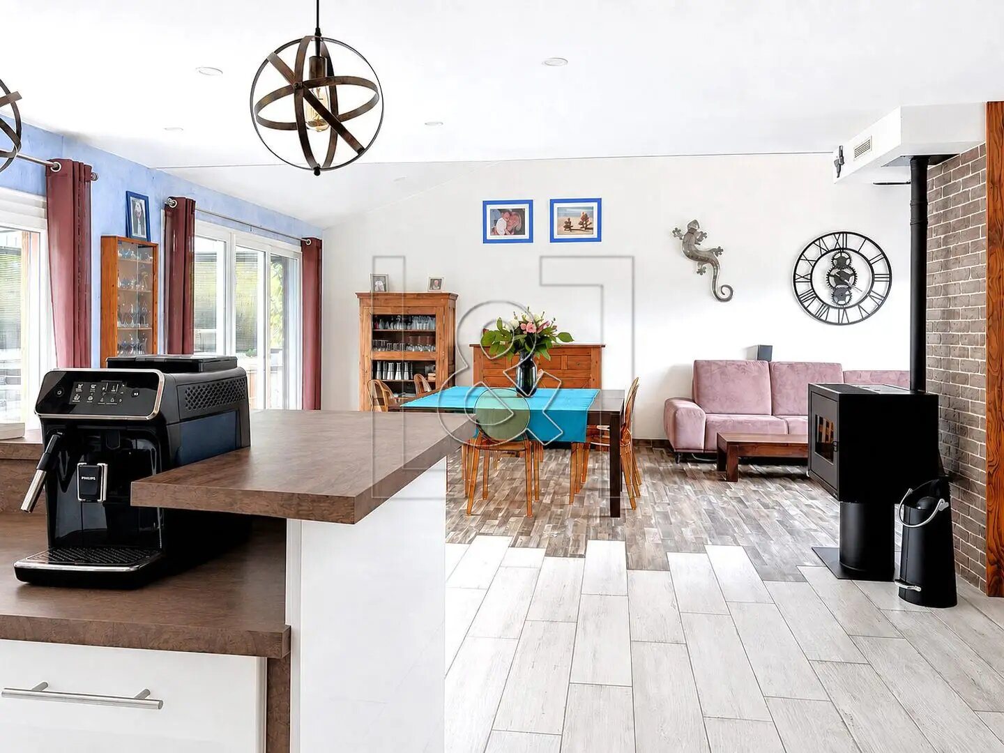 Maison à vendre, 140m², Saint-Léger-du-Bourg-Denis