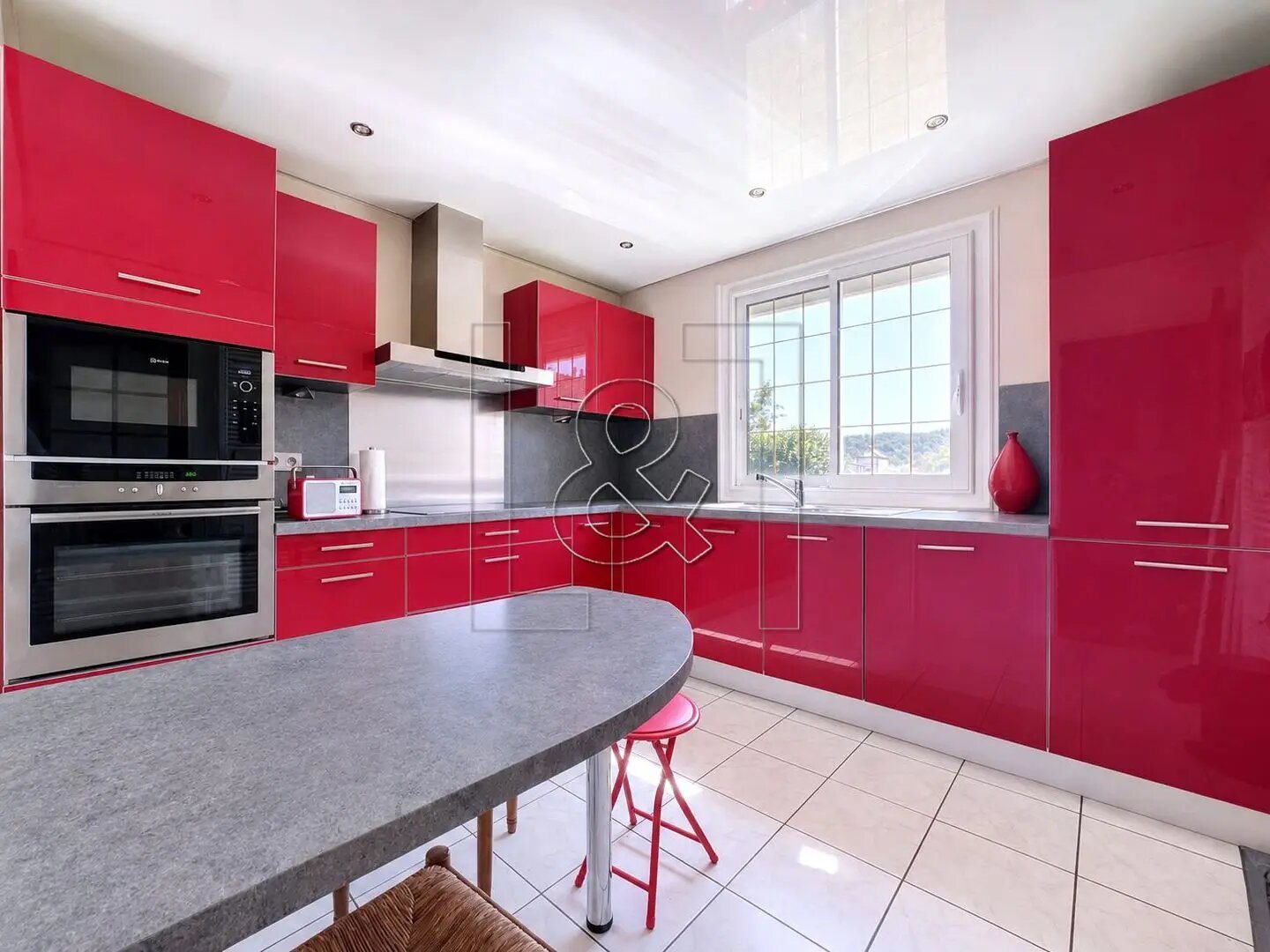 Maison à vendre, 110m², Saint-Léger-du-Bourg-Denis