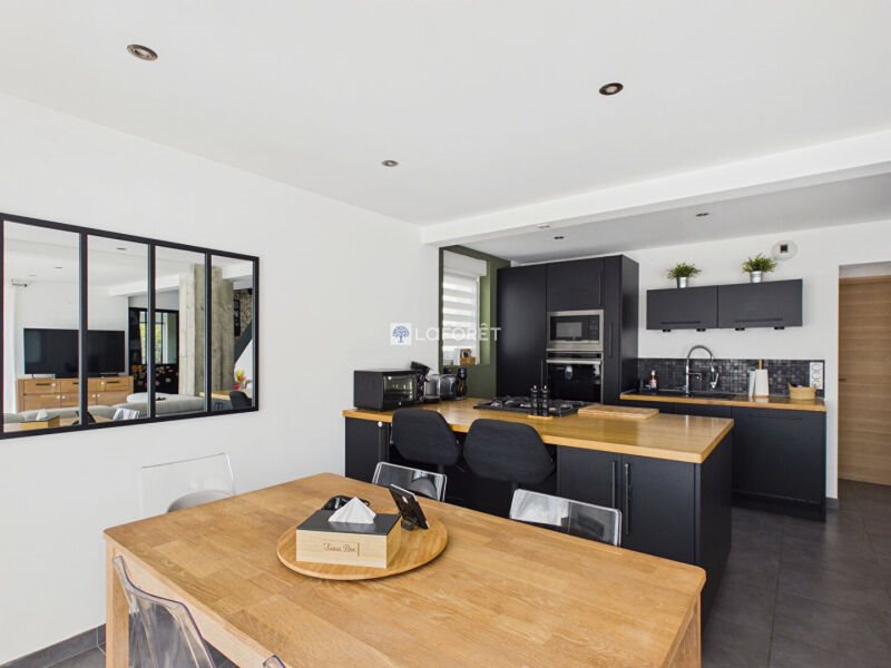 Maison à vendre, 190m², Mahalon