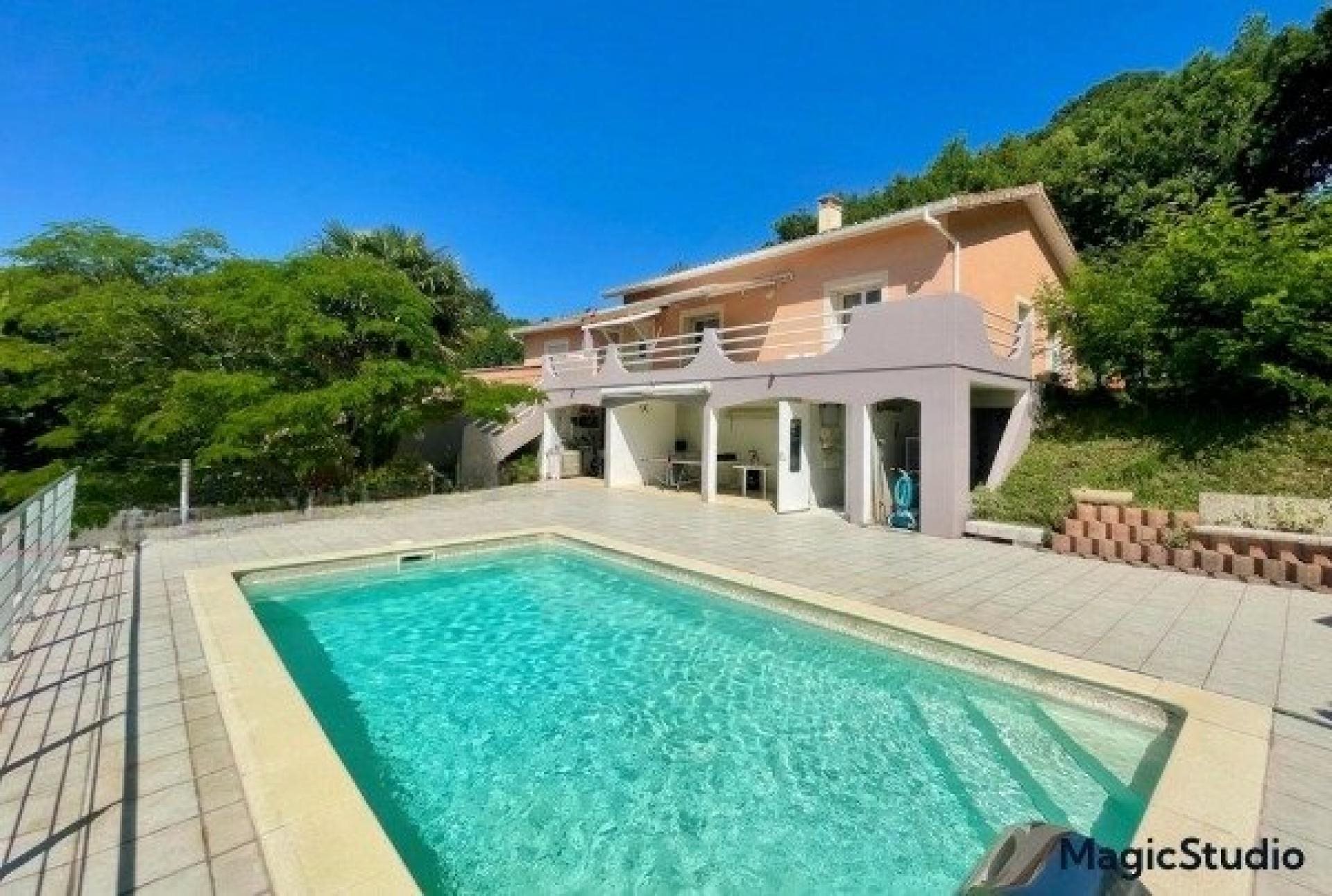 Maison à vendre, 136m², Hauterives