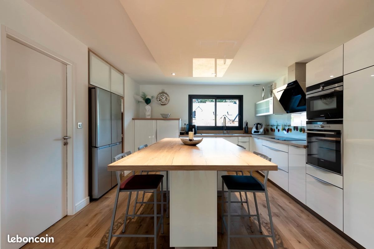 Maison à vendre, 228m², Plumergat