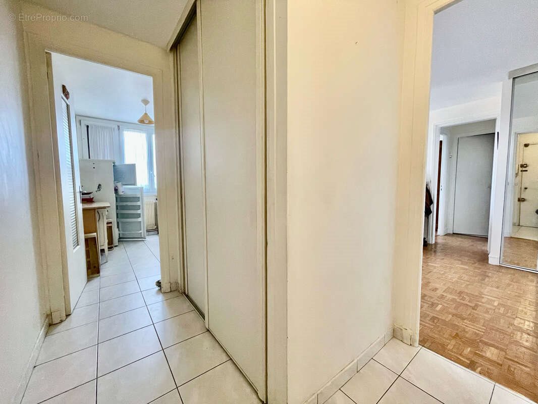 Appartement à vendre, 42m², Drancy