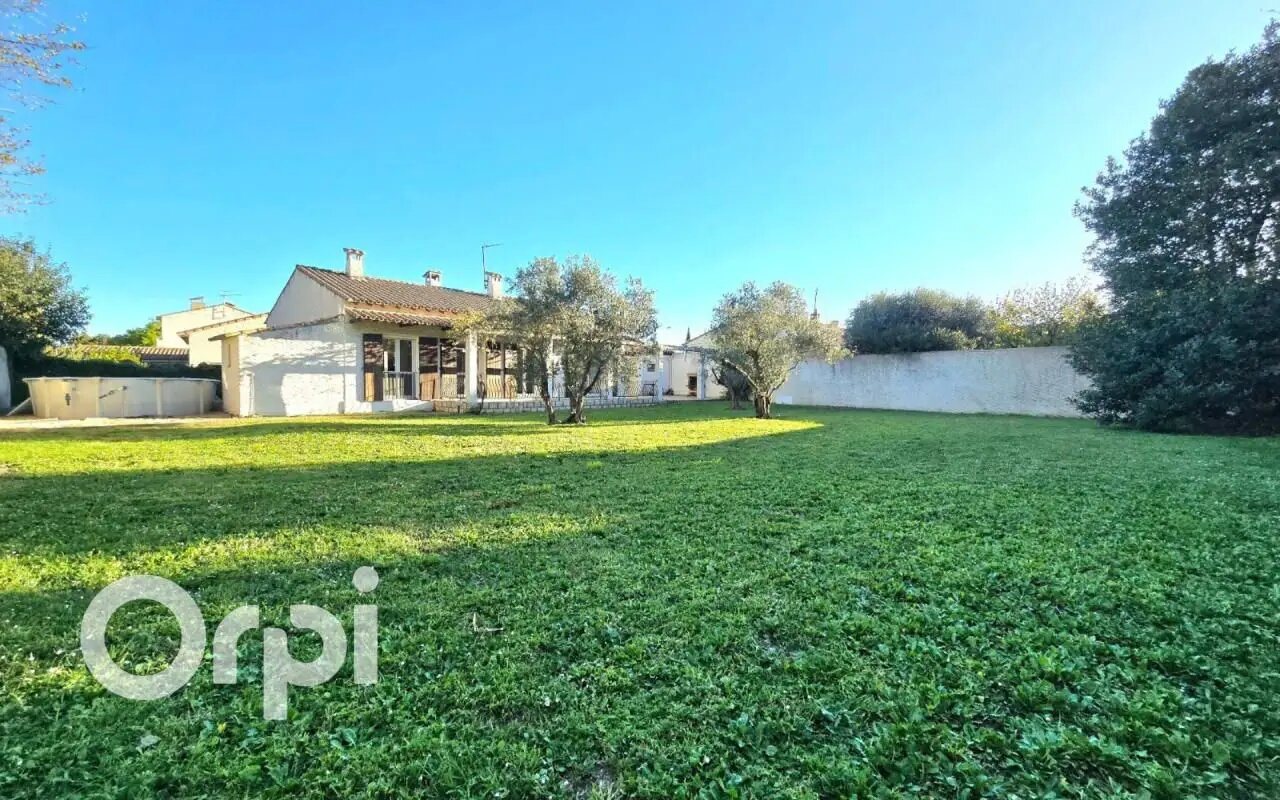 Maison à vendre, 122m², Saint-Martin-de-Crau