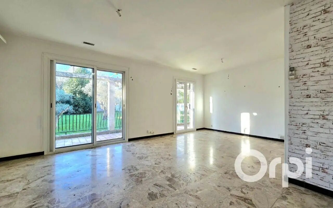 Maison à vendre, 122m², Saint-Martin-de-Crau