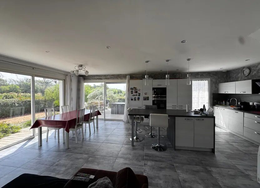 Maison à vendre, 103m², Arles