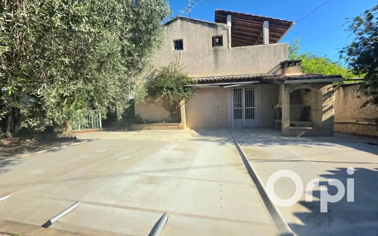 Maison à vendre, 151m², Arles
