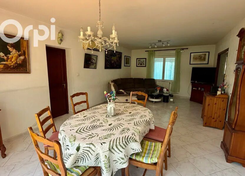 Maison à vendre, 90m², Saint-Martin-de-Crau