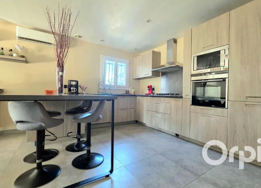 Maison à vendre, 106m², Saint-Martin-de-Crau