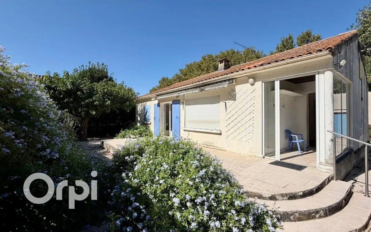 Maison à vendre, 95m², Saint-Martin-de-Crau