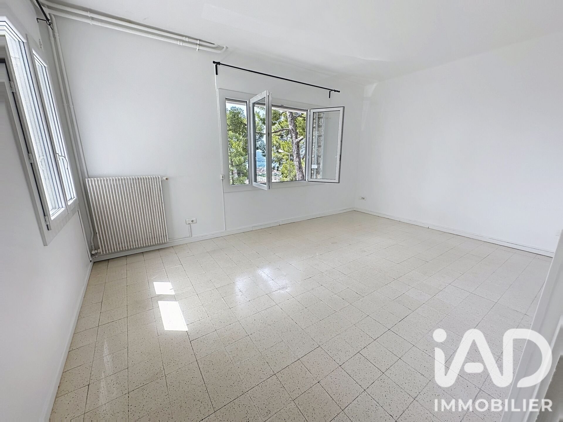 Appartement à louer, 84m², Toulon