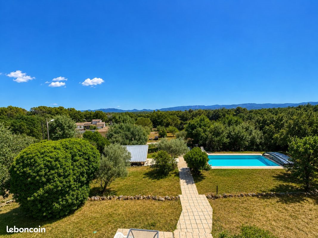 Maison à vendre, 186m², Saint-Maximin-la-Sainte-Baume
