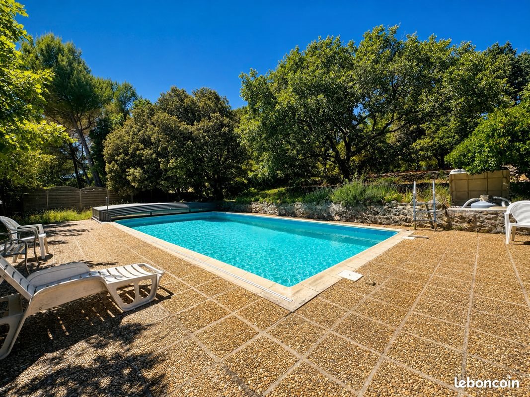 Maison à vendre, 186m², Saint-Maximin-la-Sainte-Baume