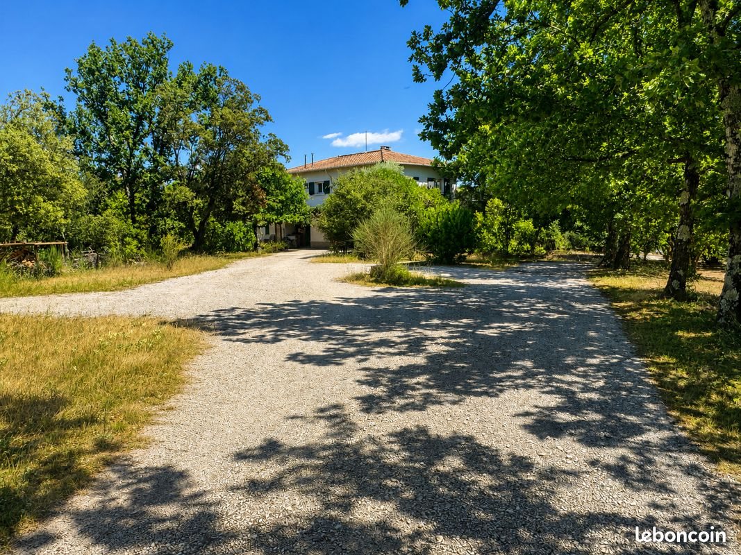 Maison à vendre, 186m², Saint-Maximin-la-Sainte-Baume