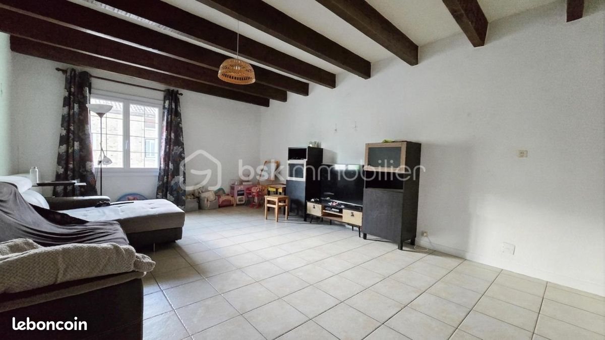 Maison à vendre, 174m², Saint-Just-d'Ardèche