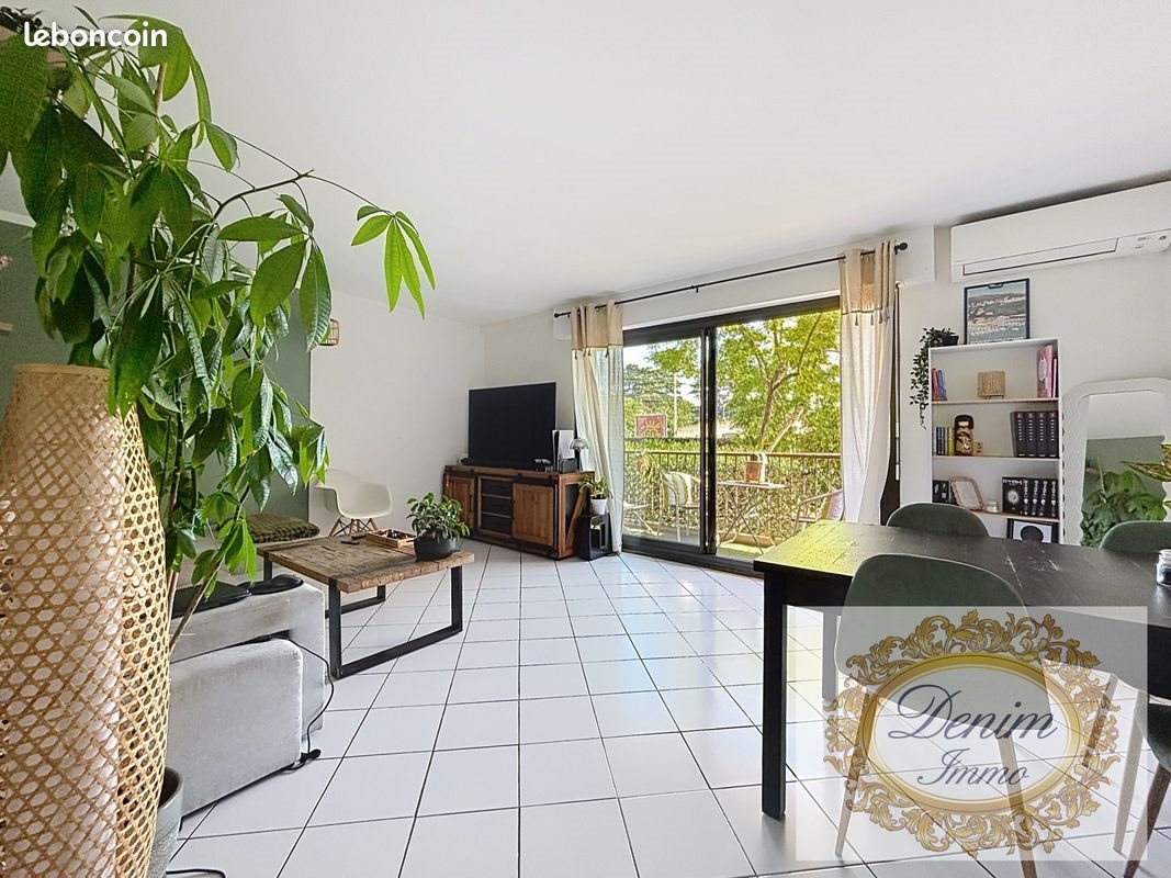 Appartement à vendre, 75m², Nîmes