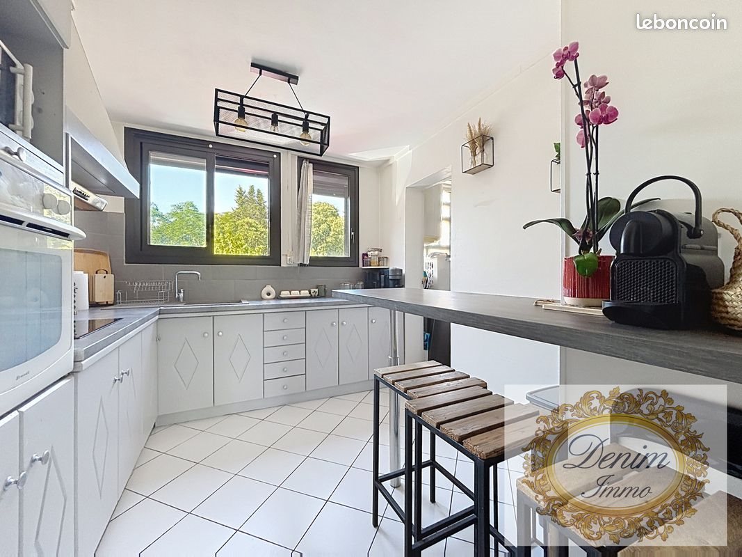 Appartement à vendre, 75m², Nîmes