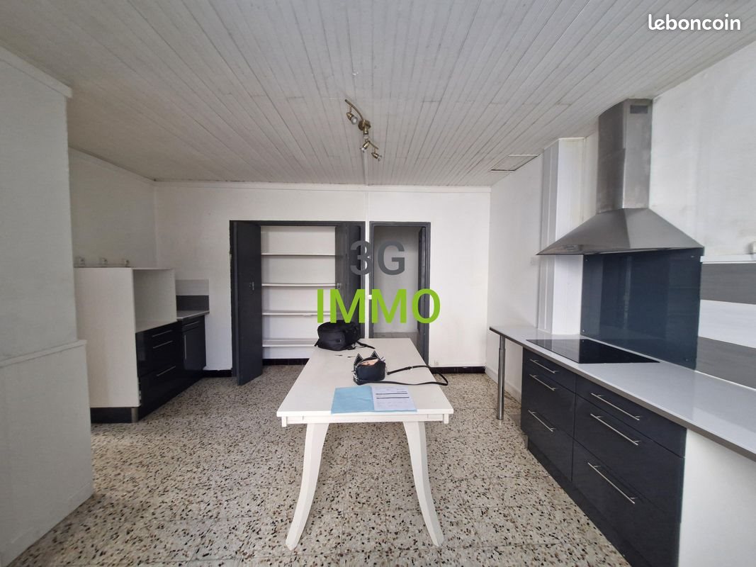 Maison à vendre, 121m², Argeliers
