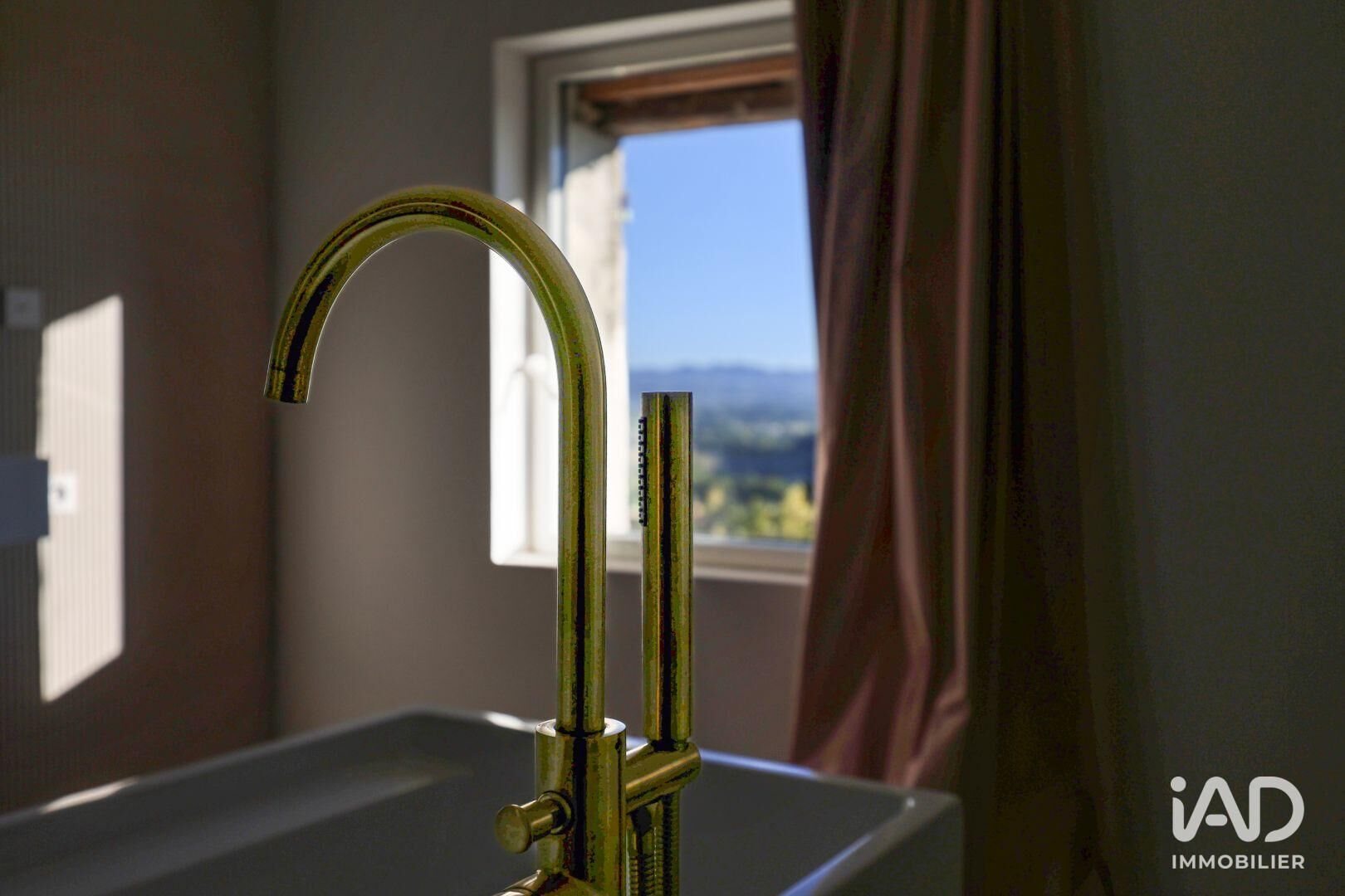 Maison à vendre, 132m², Eguilles