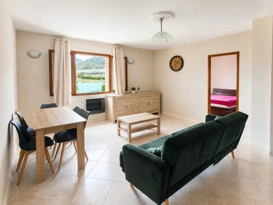 Appartement à louer, 63m², Gattières