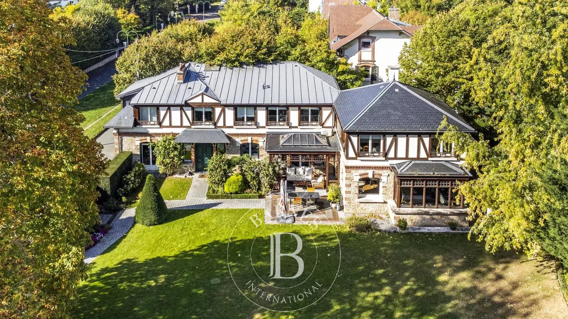 Maison à vendre, 240m², Le Vésinet