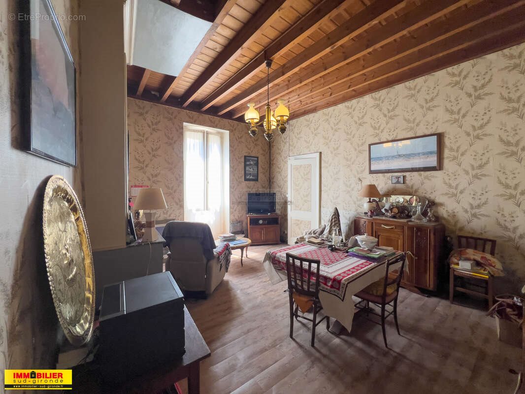 Maison à vendre, 125m², Illats