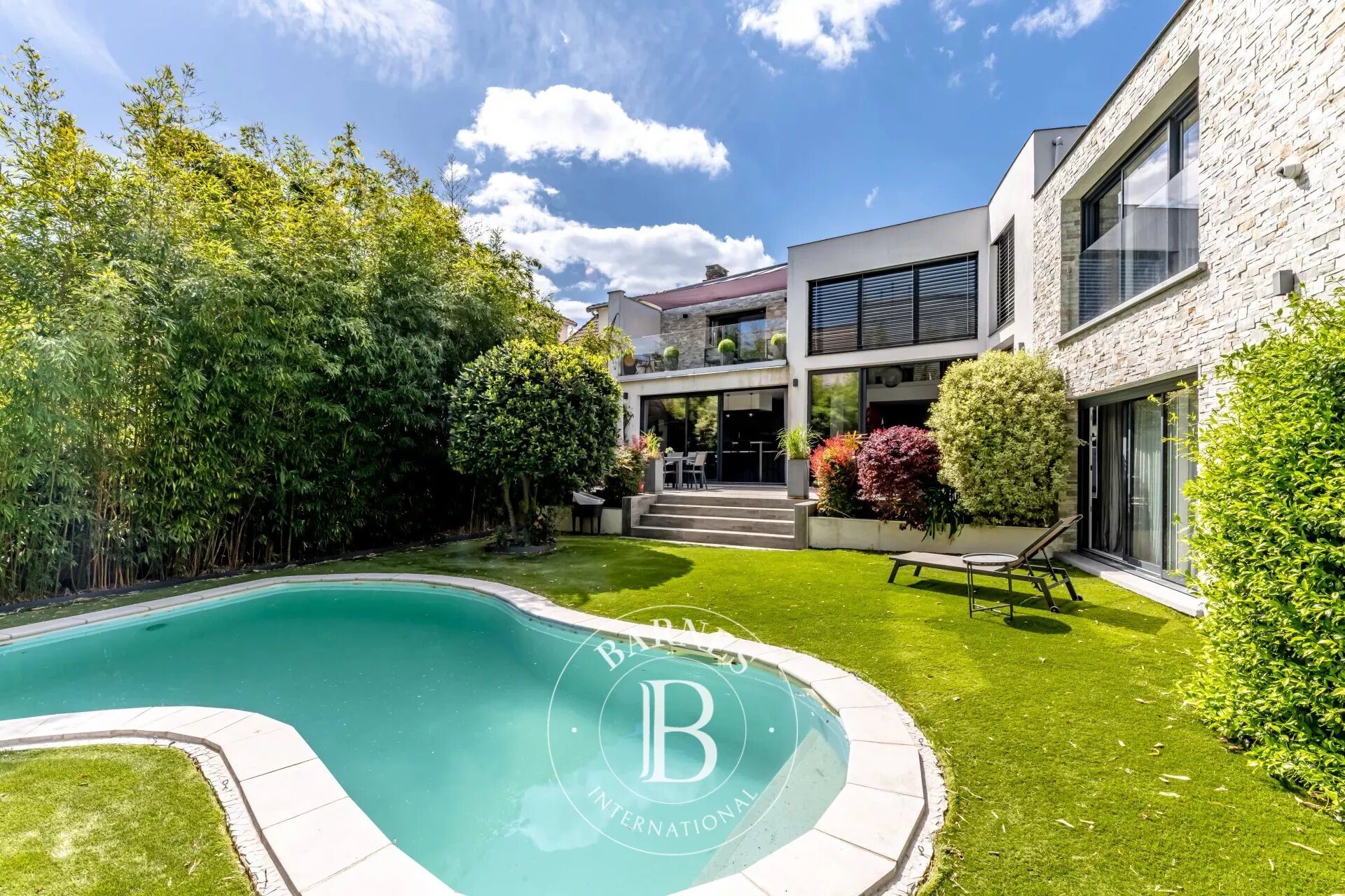 Maison à vendre, 293m², Colombes
