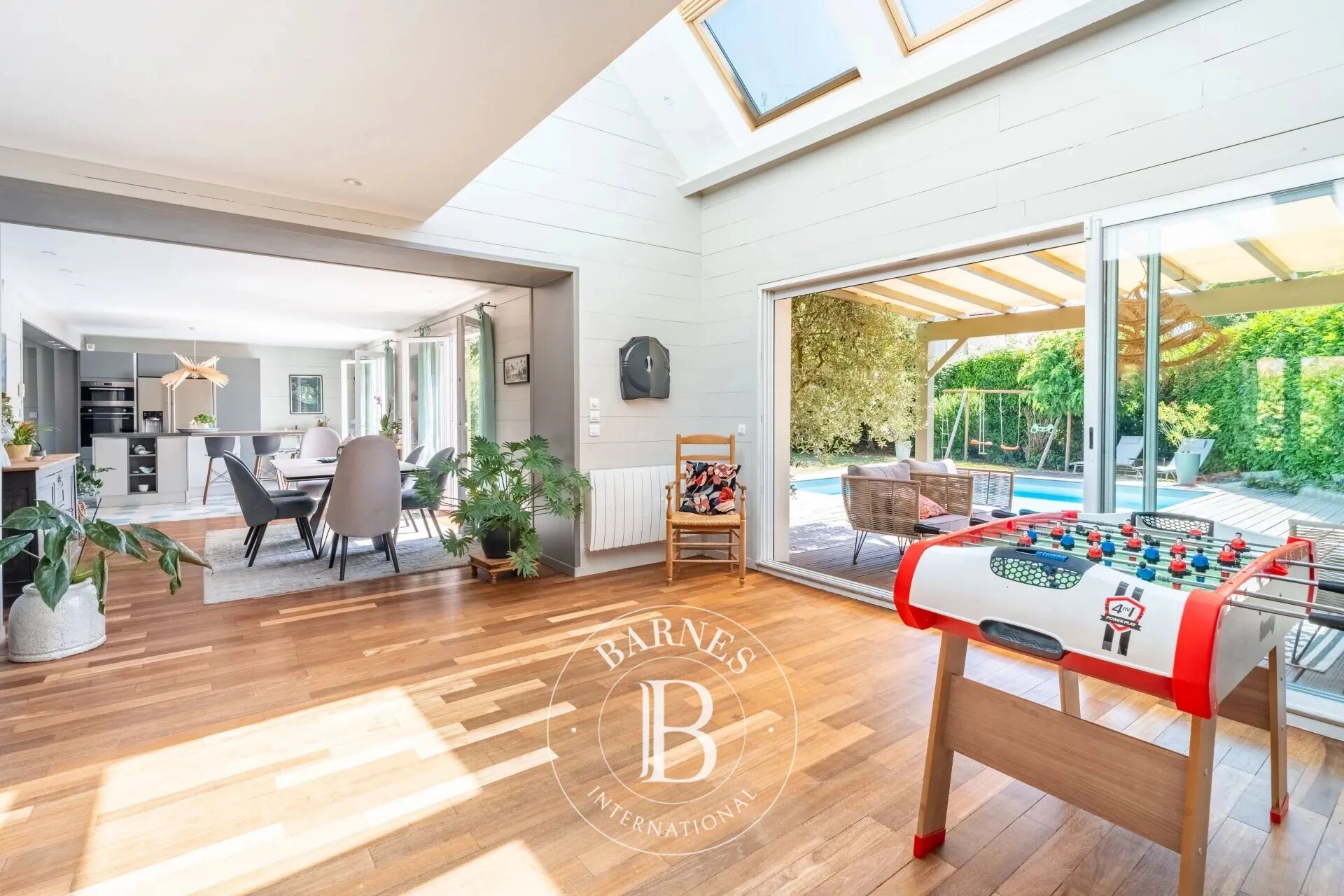 Maison à vendre, 184m², Morainvilliers