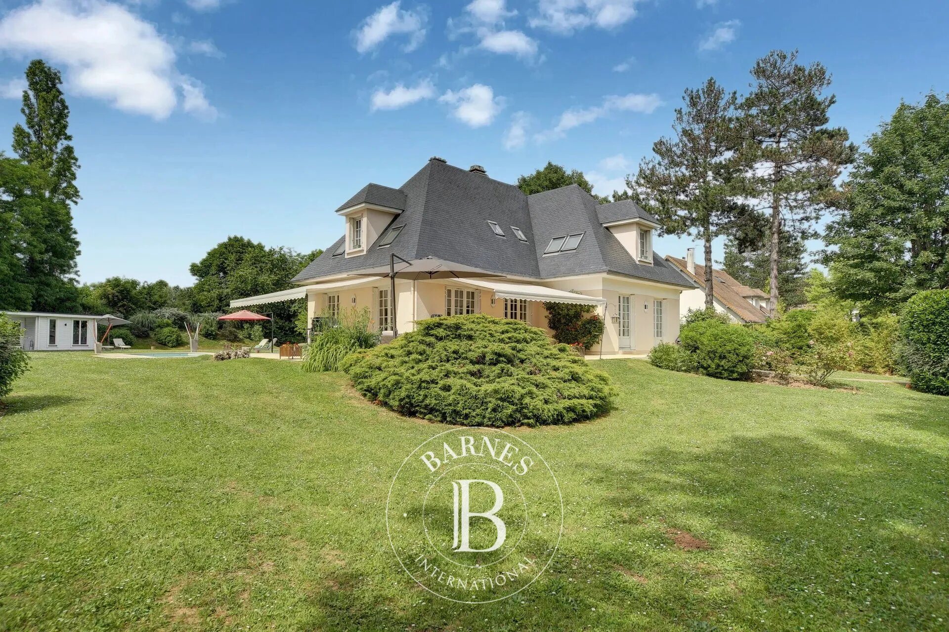 Maison à vendre, 214m², Saint-Nom-la-Bretèche
