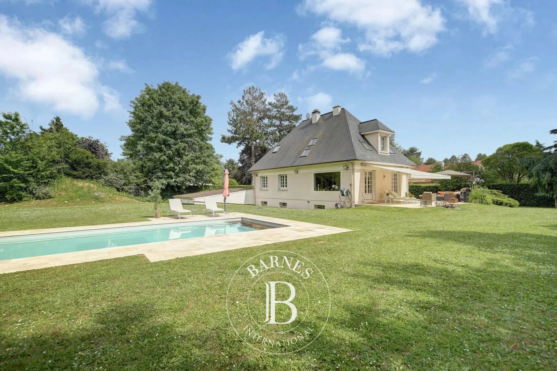 Maison à vendre, 214m², Saint-Nom-la-Bretèche