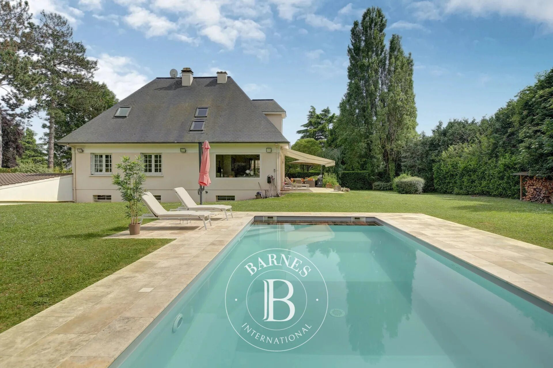 Maison à vendre, 214m², Saint-Nom-la-Bretèche