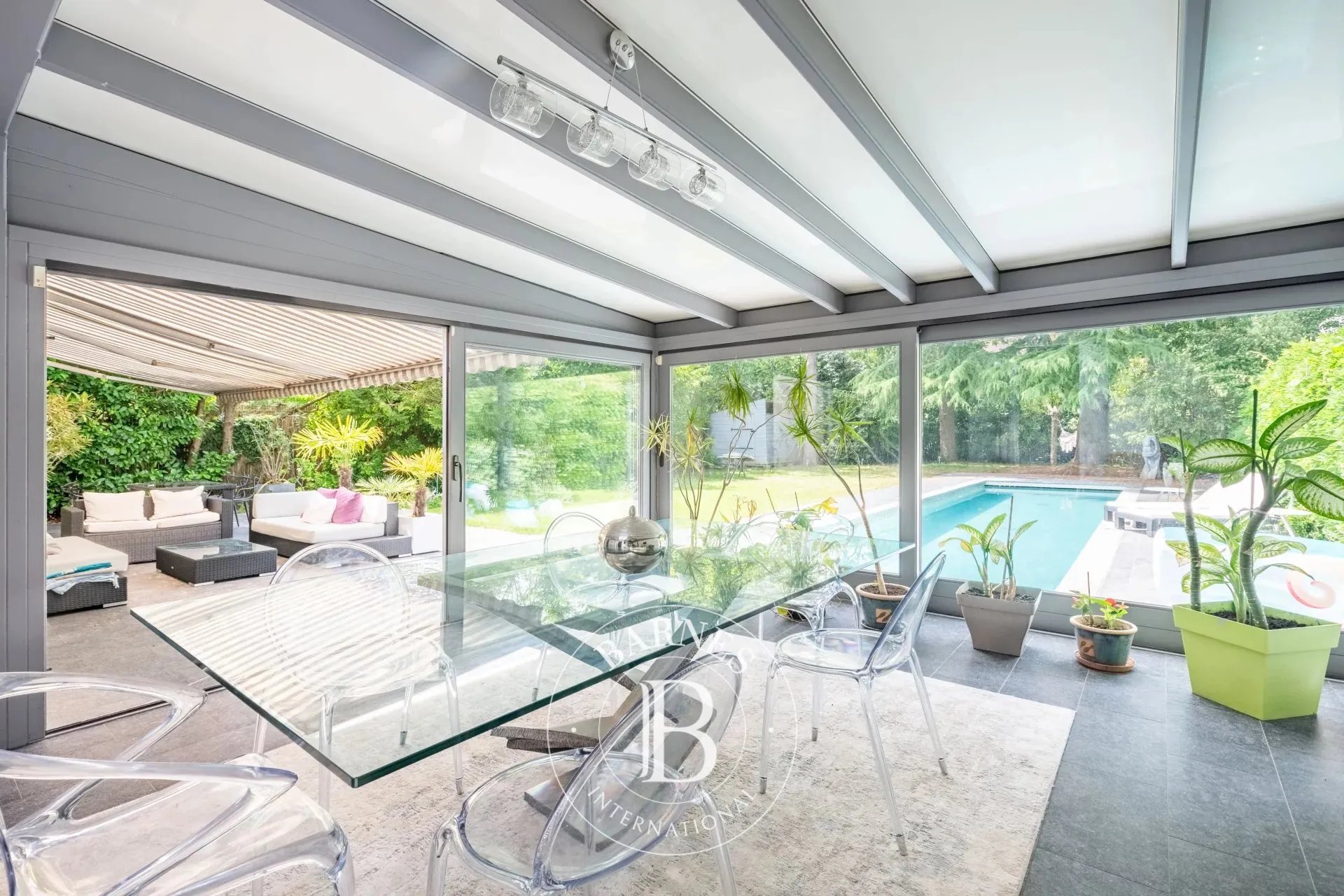 Maison à vendre, 250m², La Celle-Saint-Cloud