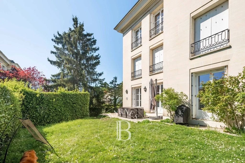 Appartement à vendre, 167m², Bailly
