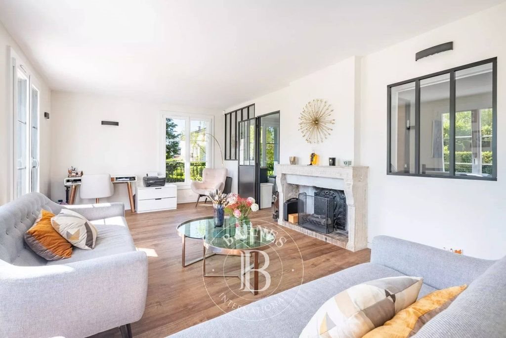 Appartement à vendre, 167m², Bailly