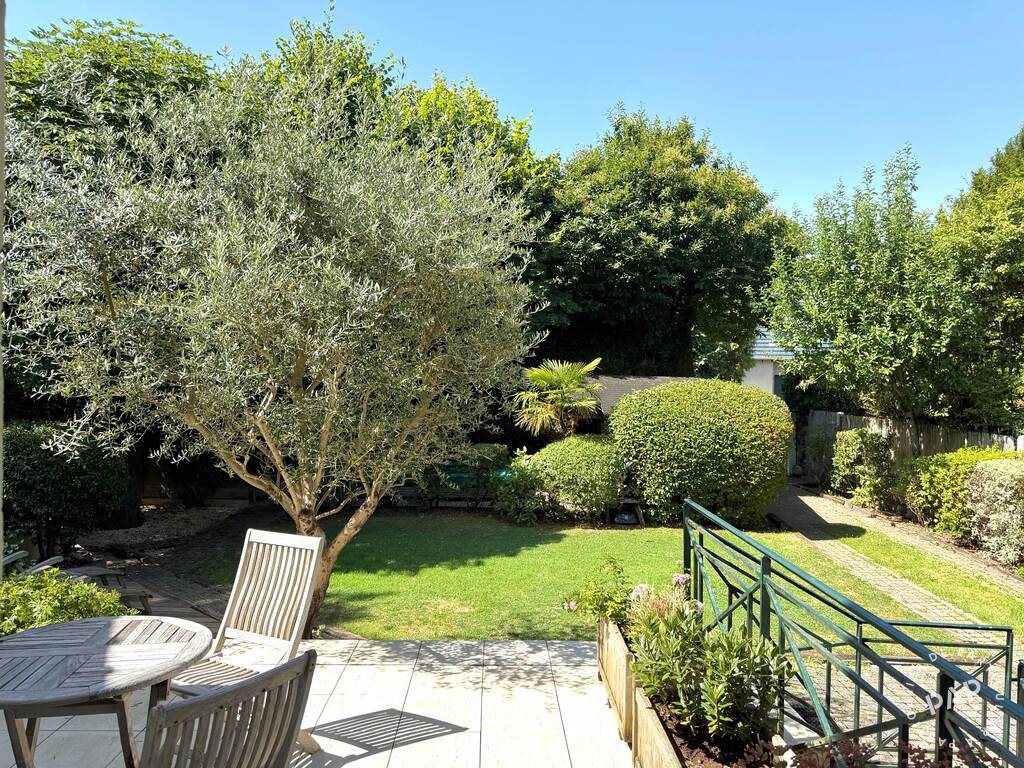 Maison à vendre, 215m², La Celle-Saint-Cloud