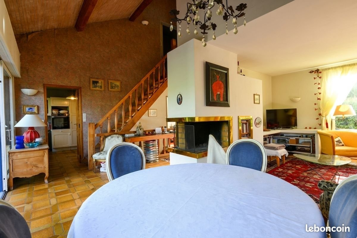Maison à vendre, 173m², Chaville