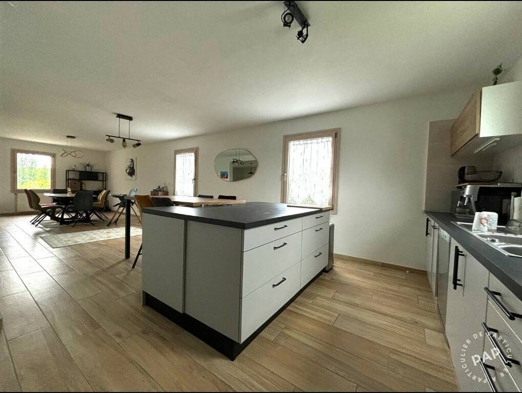 Maison à vendre, 203m², Bussac-sur-Charente