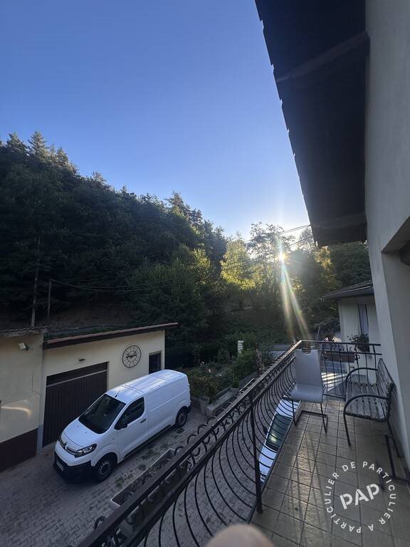 Maison à vendre, 147m², Le Chambon-Feugerolles